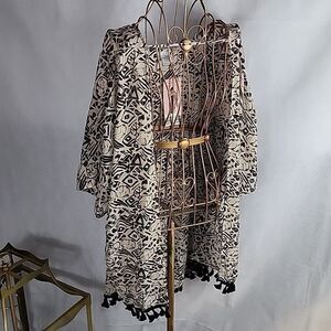 Fringed Geo and Leaf Patterned Scarf Wrap Kimono